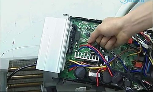 临漳美的空调电话是多少